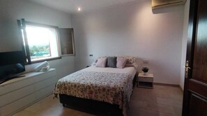 4 dormitorios, escritorio, cuna de viaje y wifi gratis