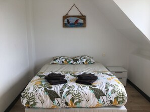 2 bedrooms