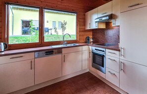 Kühlschrank, Herdplatte, Geschirrspüler