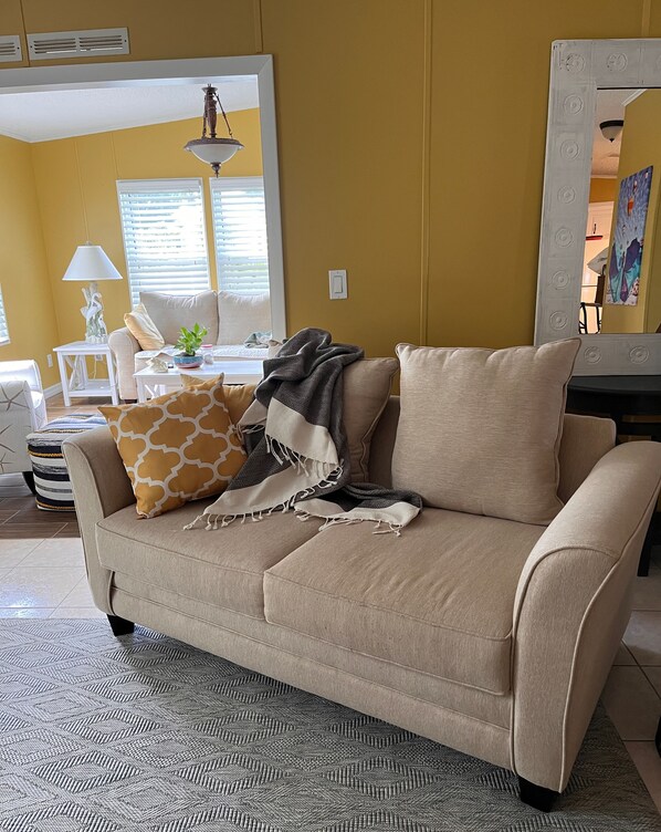 Smart-TV, Stereoanlage