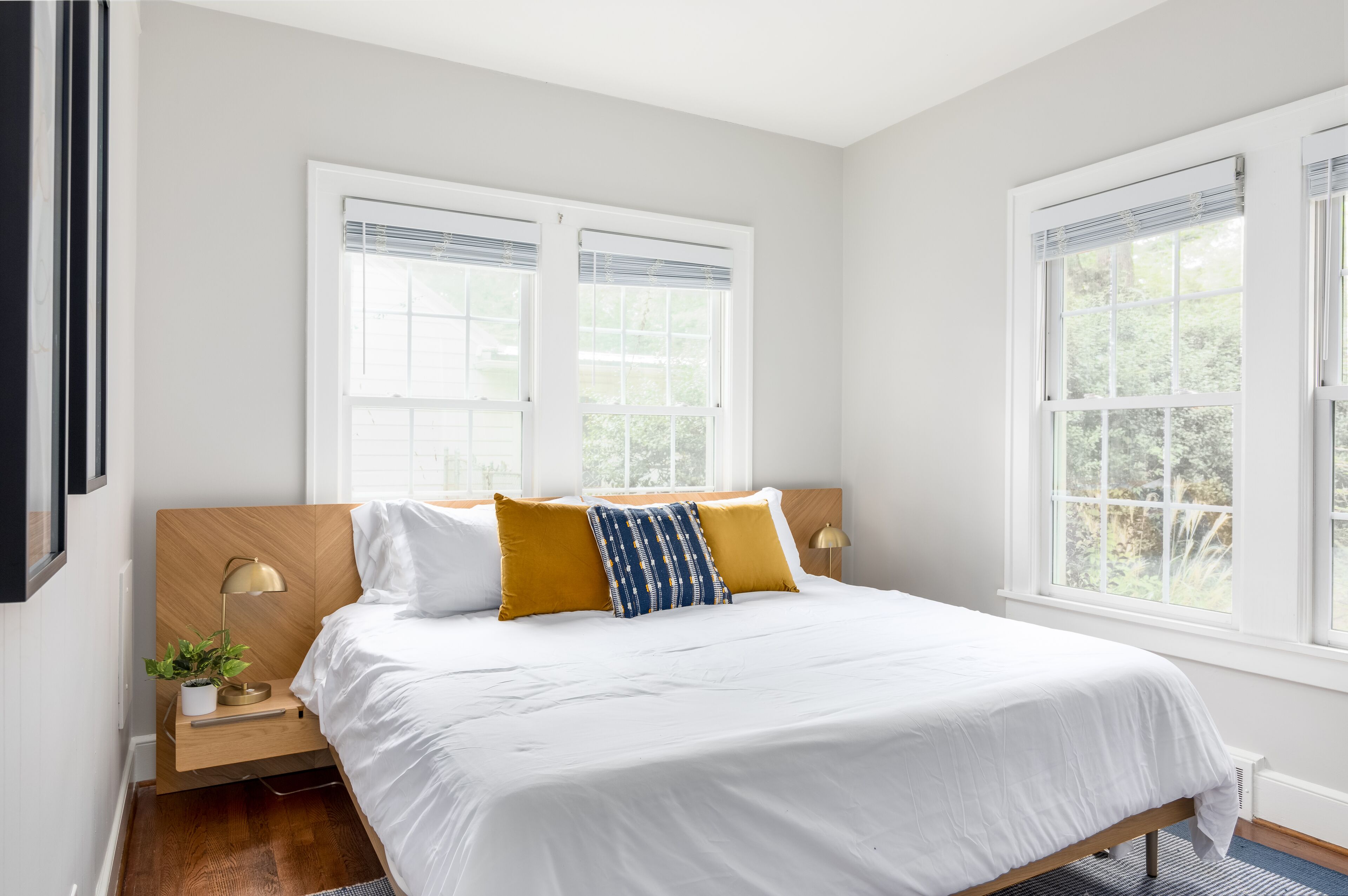 NEW!<2mins to HPU w/firepit,cornhole,billiards,throwing axes