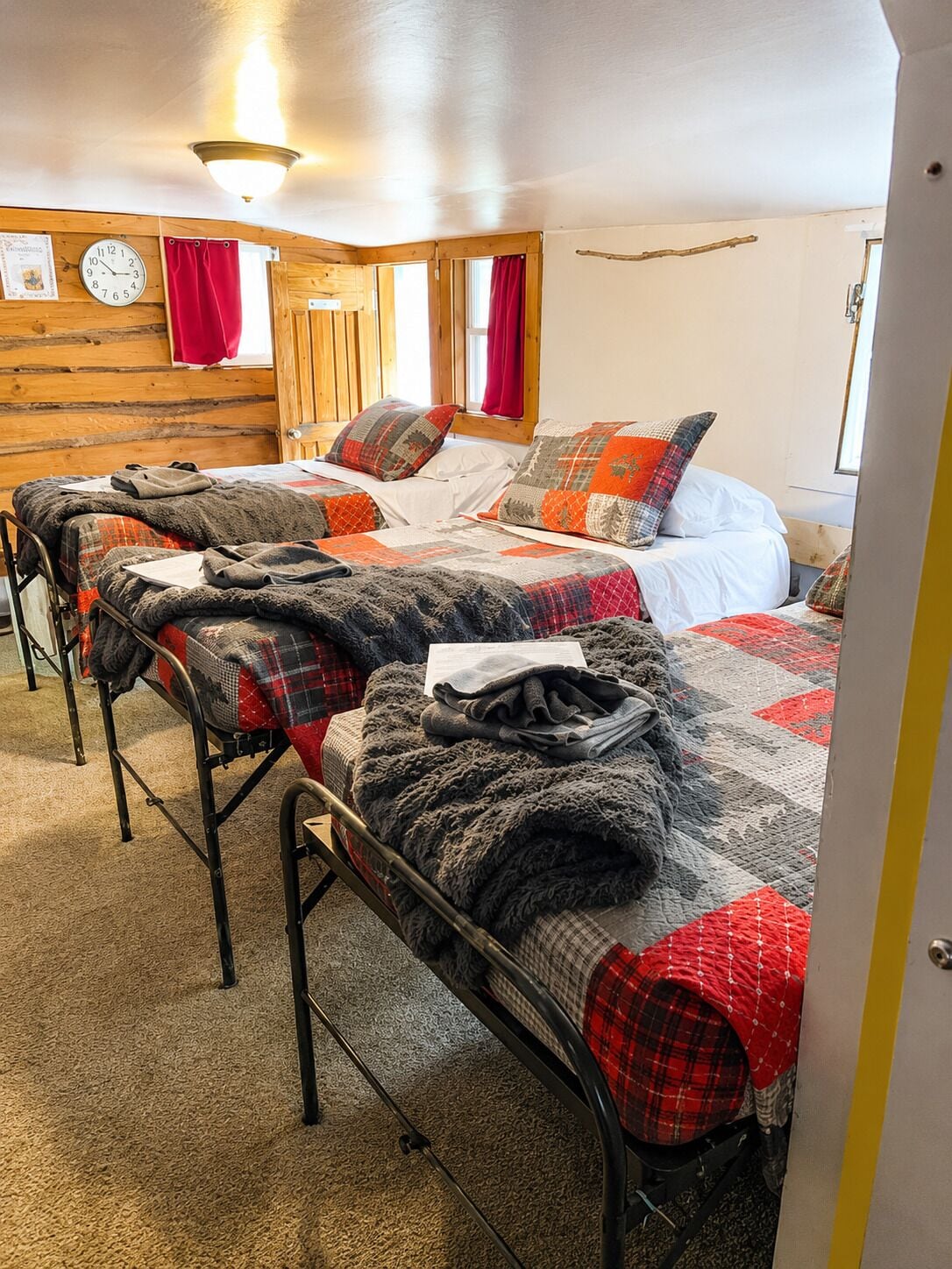 Mixed Dormitory at the Inn, Shared Bathroom, not pet friendly | Bed sheets