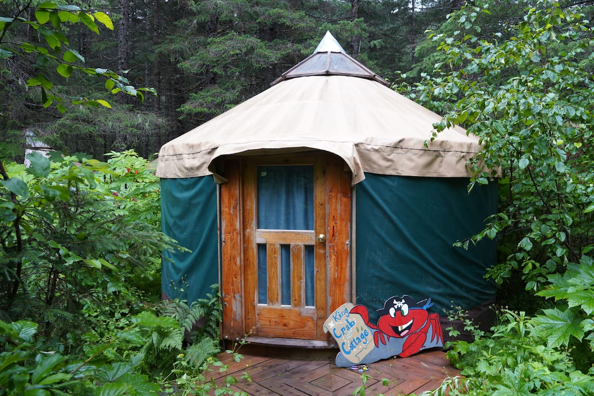 3 Person Yurt, Shared Bathroom, King Crab Cottage, Yurt Village Location