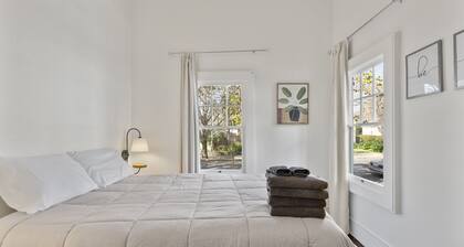 Hot Tub | PRIME DWTN NAPA | 3 bed | 2 Bath