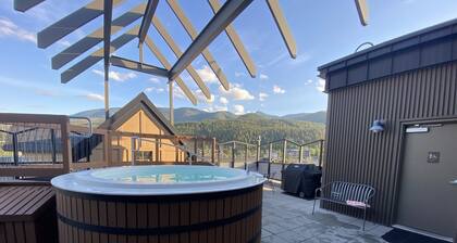 🗻🚵 Shared Roof Top Hot tub @ Silver Mtn 🥾 🏄♂️ en suite also listed