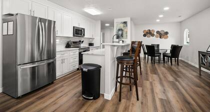 Updated Rancher near shopping & restaurants