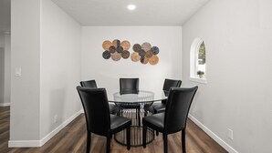 Dining - Updated Rancher near shopping & restaurants (Spokane)