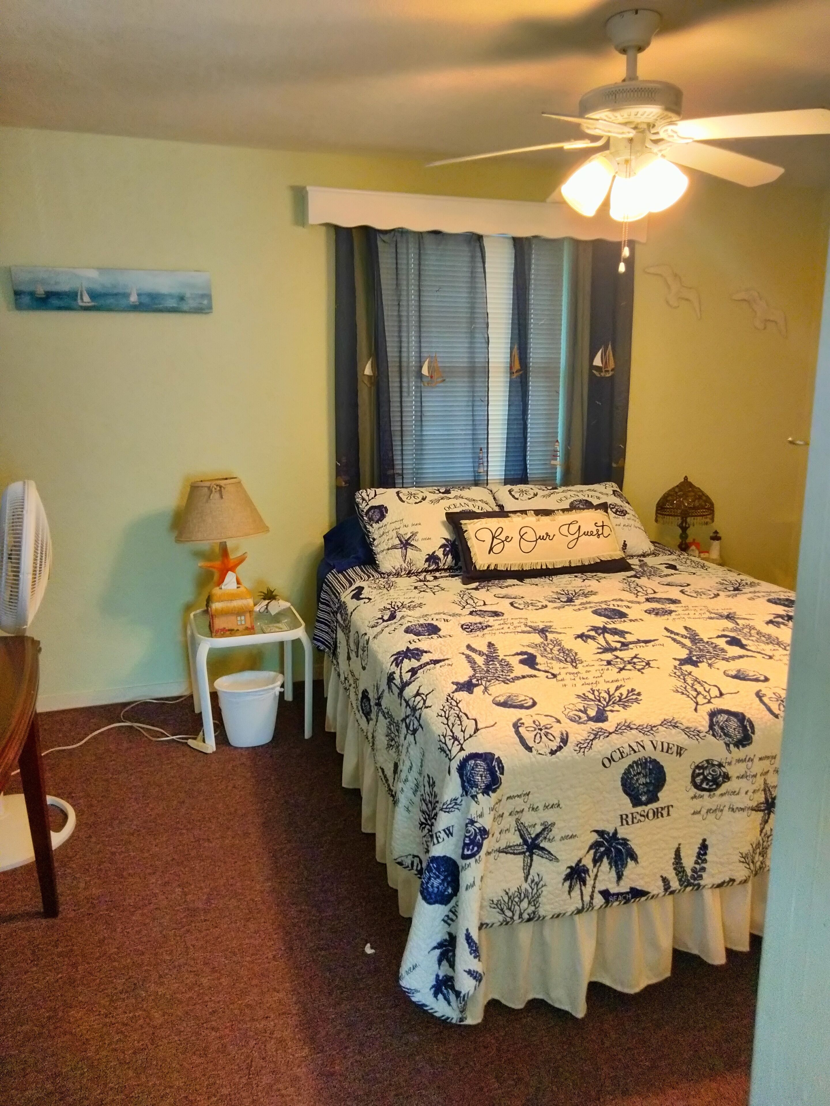 Tropical paradise  cozy Oasis Spa Retreat  . Less then 3 minutes to  the beach.