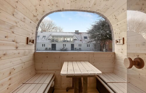 Cozy home in Sæby with sauna