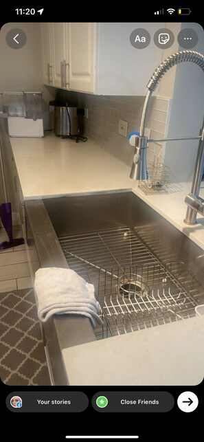 Private kitchen - CLOSE TO THE BEACH-AMAZING SPOT (Fort Lauderdale)