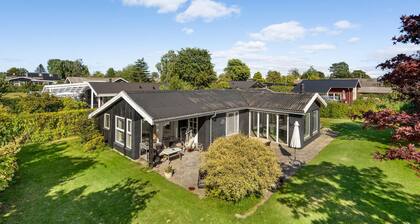 3 bedroom stunning home in Malling