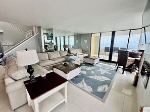 Smart TV, fireplace, computer monitors
