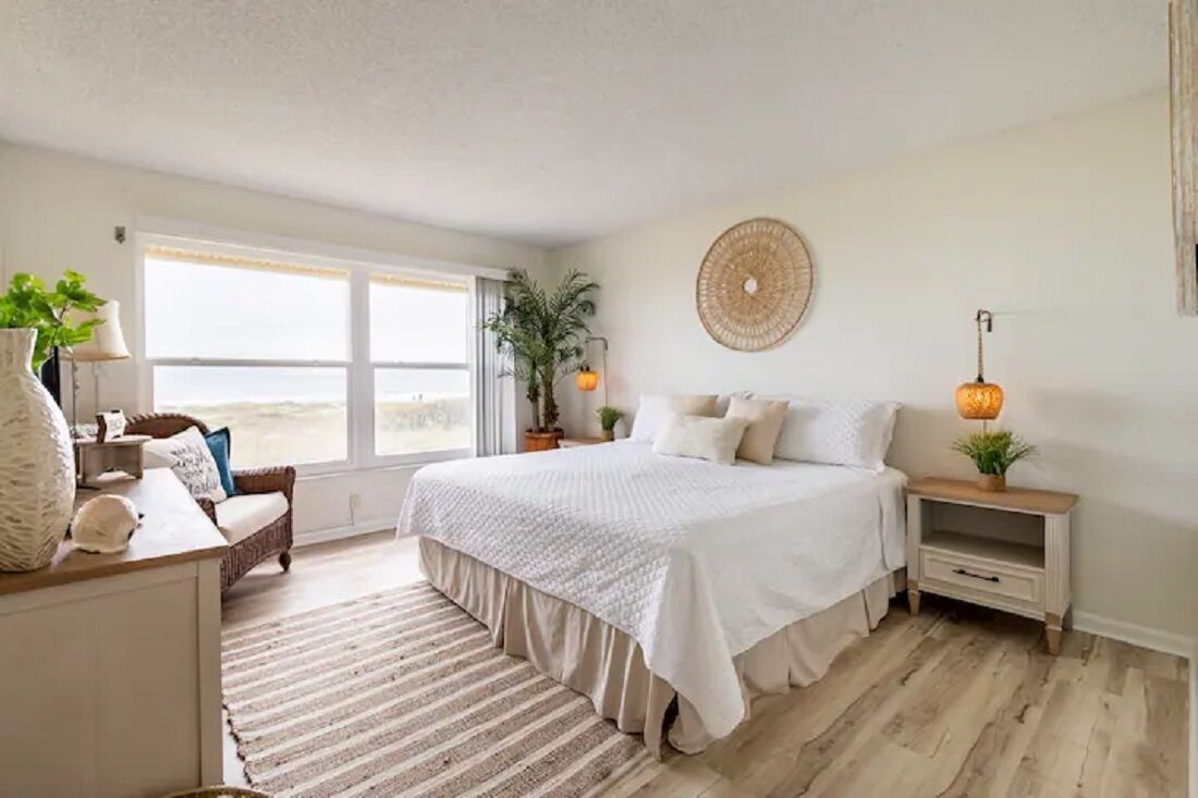 New Amazing Ocean Views Beachfront Cocoa Beach heated Pool fully equiped for fun