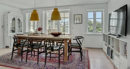Lovely home in Aabybro with kitchen