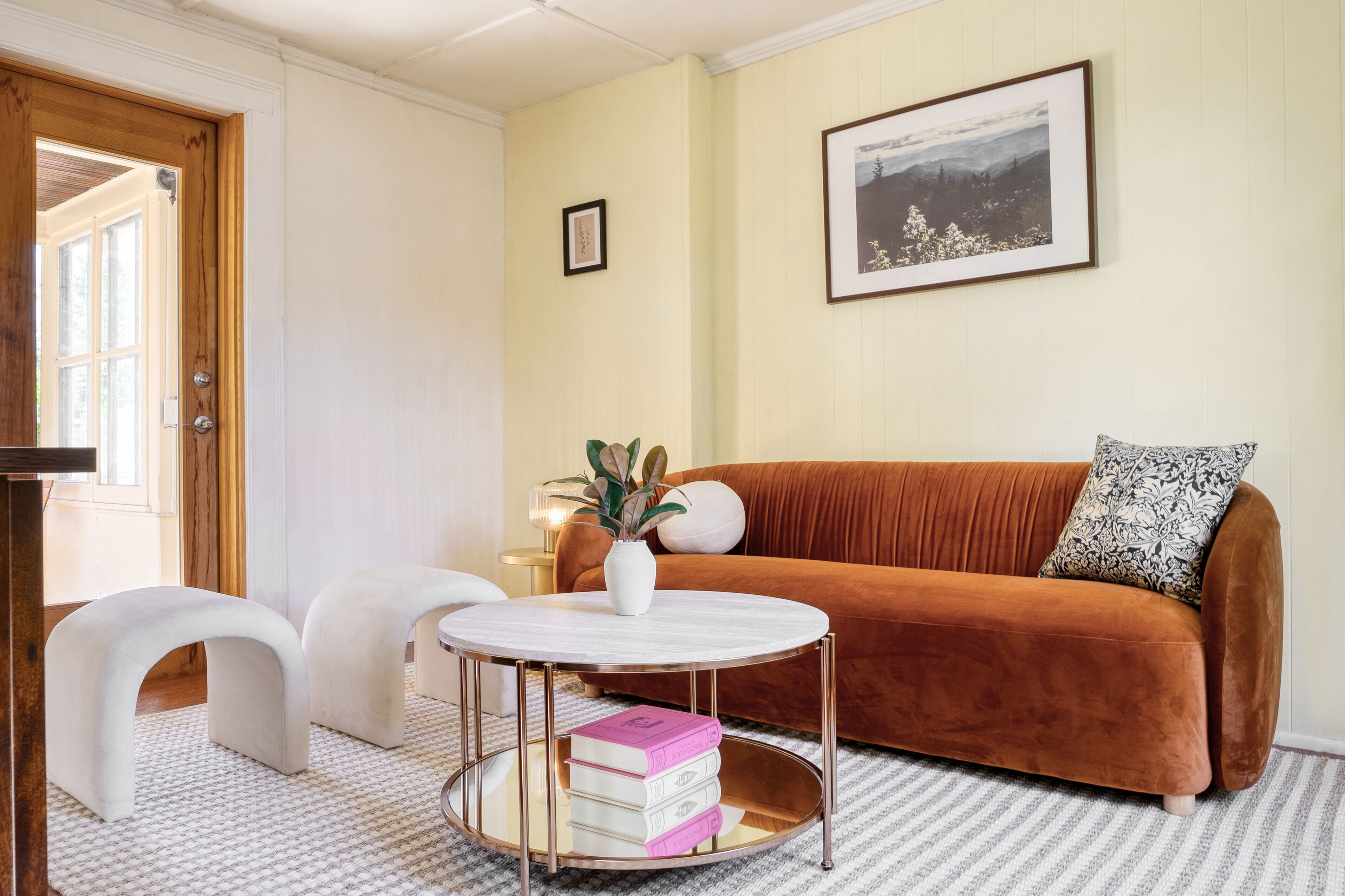 Eloise by AvantStay | Historic Upstate Apartment near Hudson River