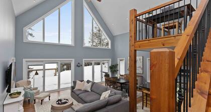 Private Lakefront Cottage on Whitestone Lake - Pet Friendly!