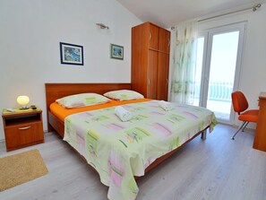 4 habitaciones y wifi gratis 