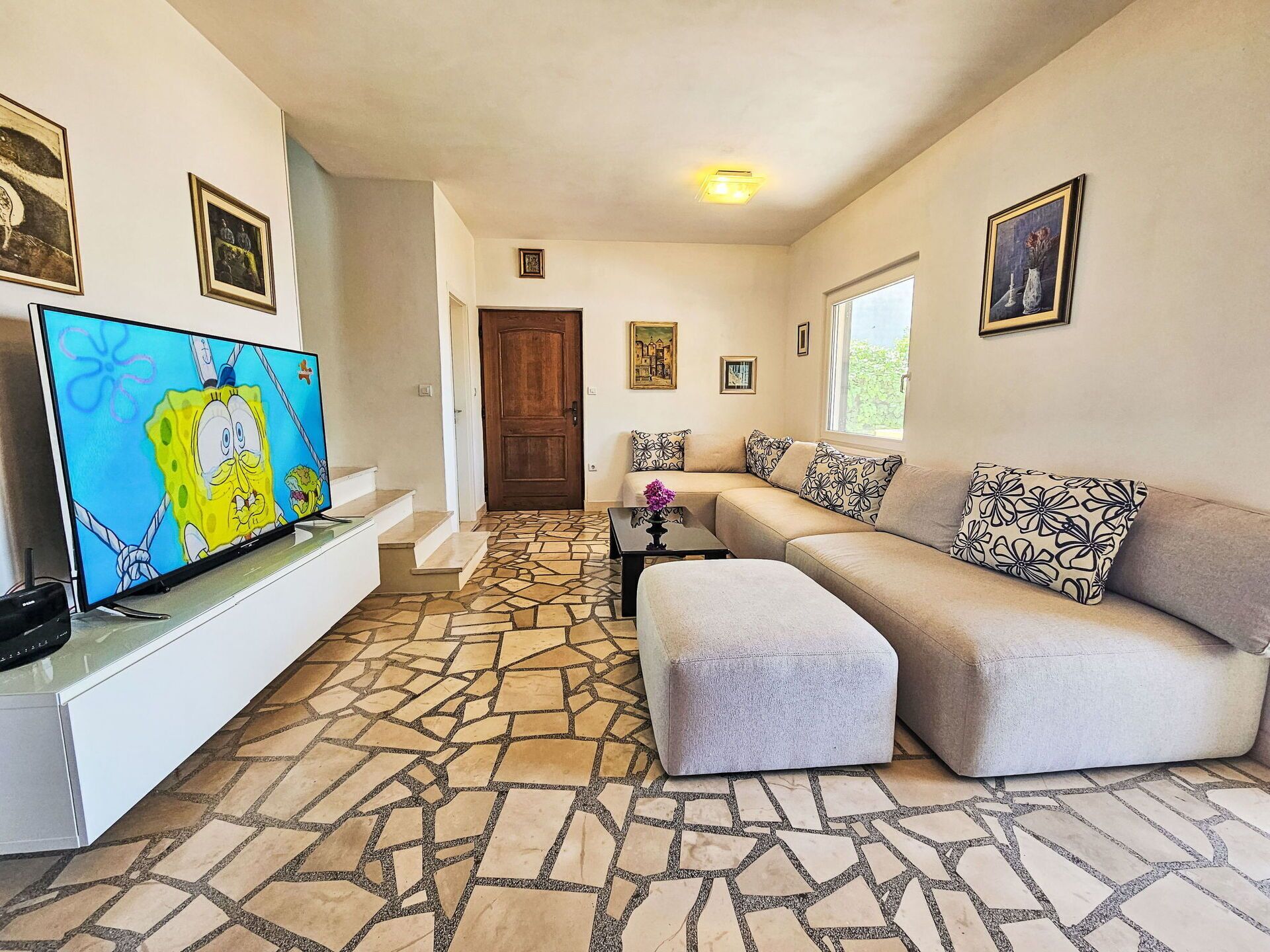 Picture Frame, Furniture, Interior Design, Living Room, Floor, Comfort, Flooring, Real Estate, Ceiling, Decoration