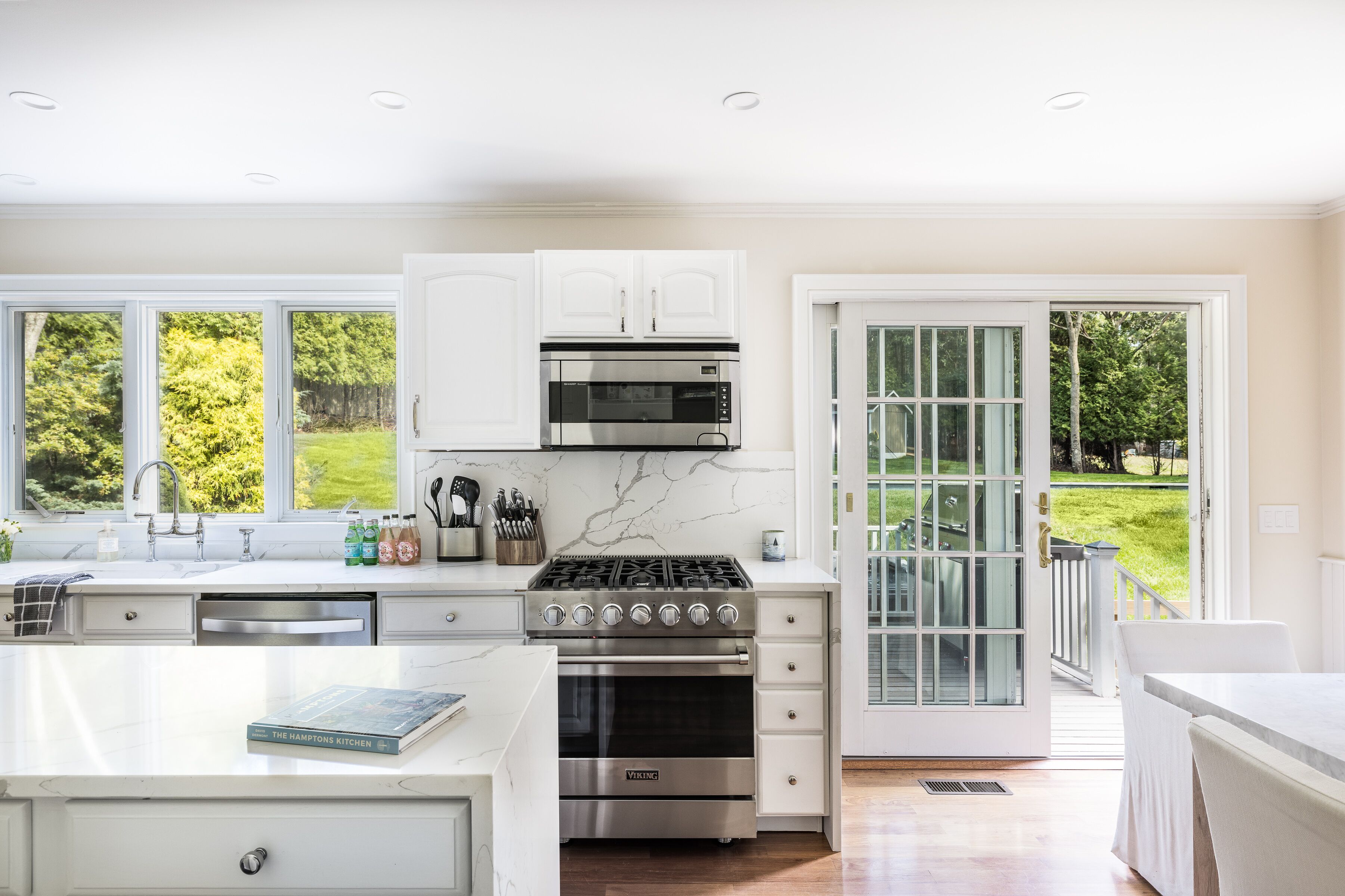 Sag Harbor Village Pool Hot Tub on Manicured Acre