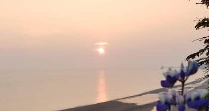 Beach/Kenai Center 5 minutes