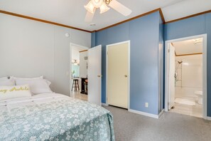 3 bedrooms, free WiFi, bed sheets, wheelchair access