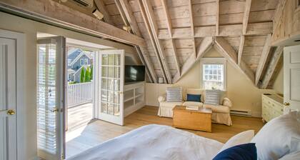 Beautiful 4 BR, 2 BA home a block fr Harbor, World Class dining