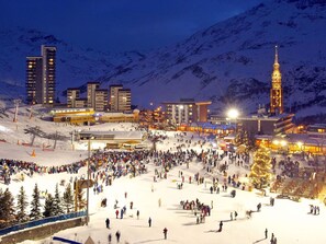 Snow and ski sports