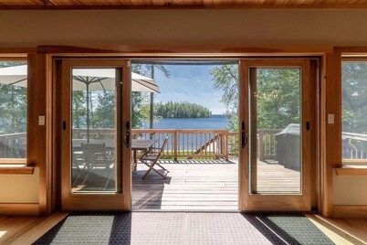 Serenity - Stunning  Sebago Lake scenery