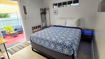 1 soverom, safe på rommet, strykejern/-brett og wi-fi (inkludert)