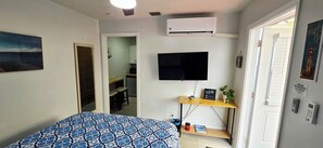 1 bedroom, in-room safe, iron/ironing board, free WiFi