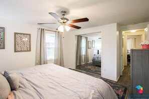 2 sovrum, skrivbord, wi-fi och sängkläder