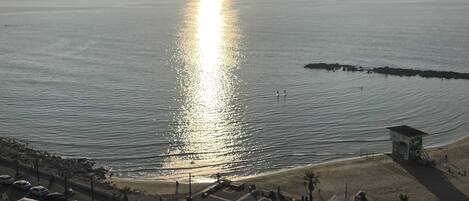 Sun-loungers, beach towels