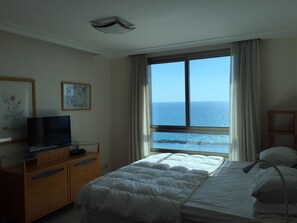 2 عدّة غرف نوم ومكتب ومكواة/لوح كي وواي فاي مجانًا