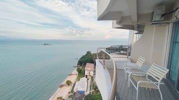 精緻公寓, 2 間臥室, 海景 | 住宿一隅