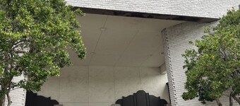 Beautiful 3 bedroom 2 full bathroom Condo 