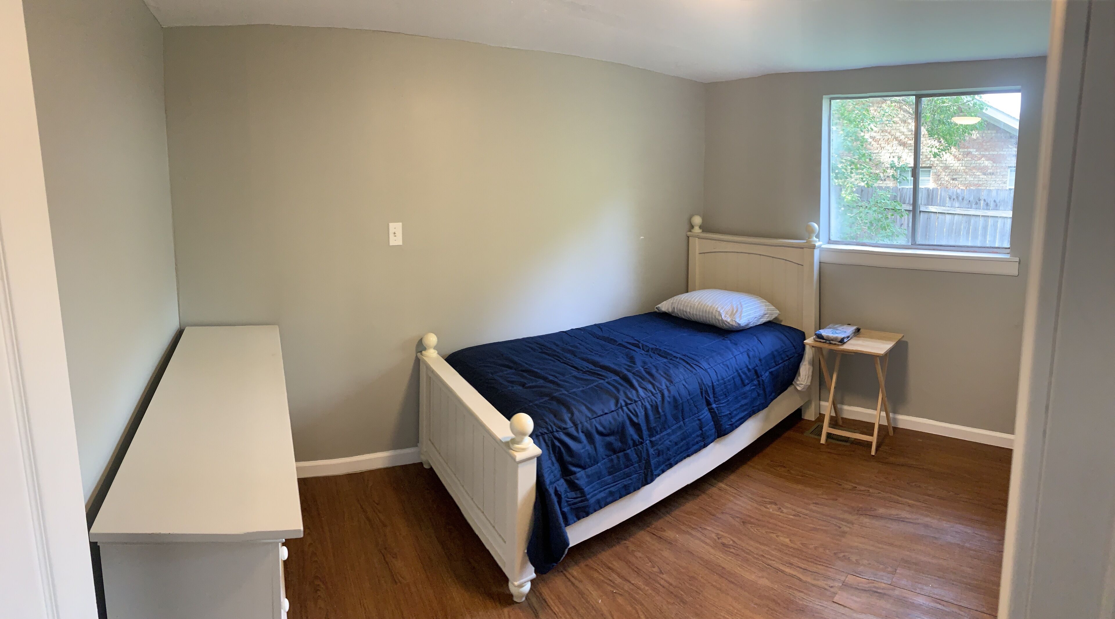 3 chambres, fer et planche à repasser, Wi-Fi gratuit, draps fournis