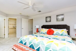 2 bedrooms, desk, iron/ironing board, travel cot