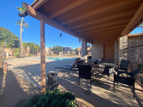 Pool / 2 BR 1 BA / Hikers Welcome / Townhouse
