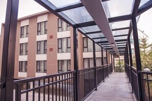 Unclassified image, 4 of 35, button - Xinxing Jingming Hotel (Ninghai)