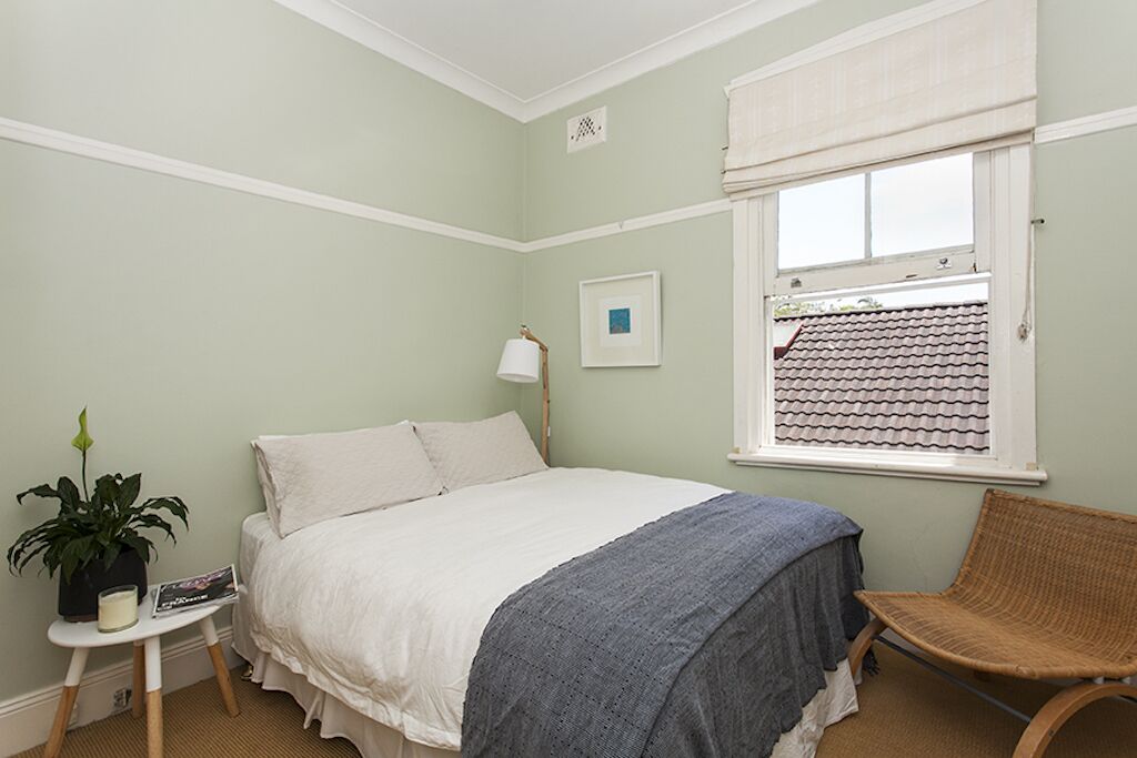 Large SunnyTerrace by Queens Park& Centennial Park