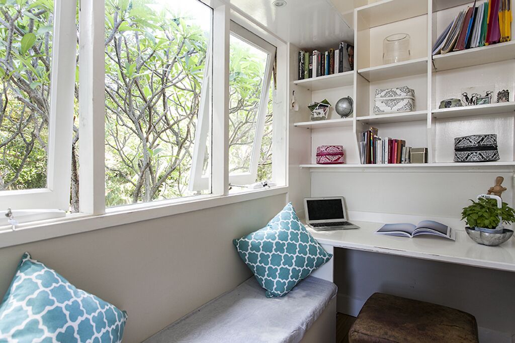 Large SunnyTerrace by Queens Park& Centennial Park — image 11