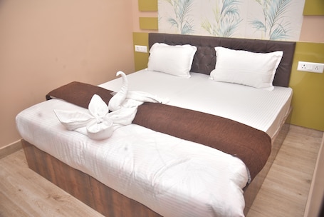 Premium bedding, free WiFi, bed sheets