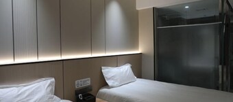 Lejia Hotel (Bazhou Shengfang International Furniture Expo City)