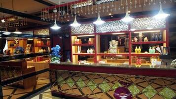 酒吧(店内)