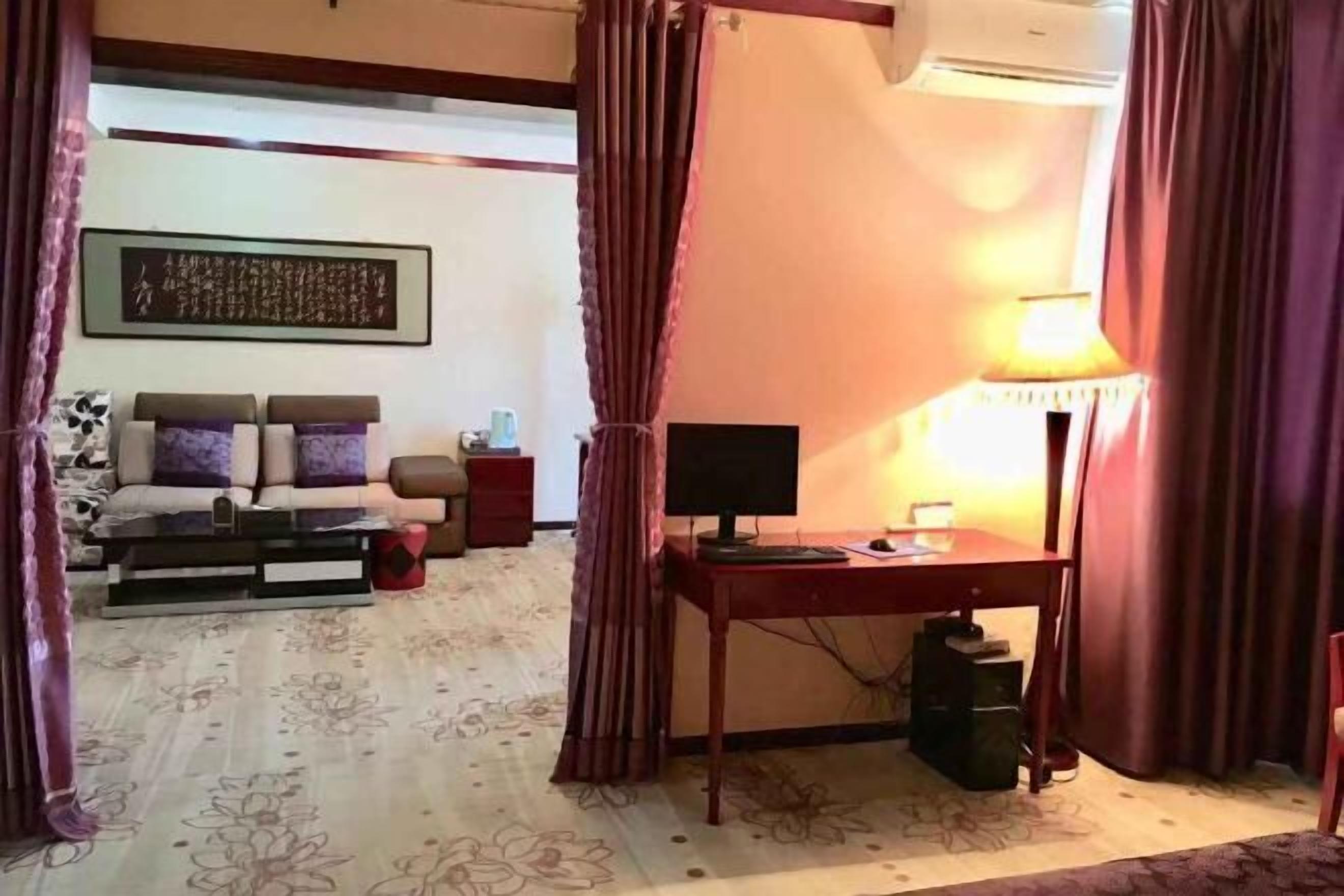 المنشأة من الداخل