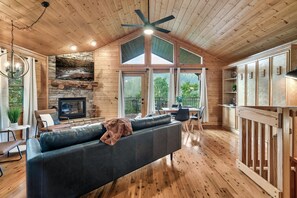 TV connectée, cheminée