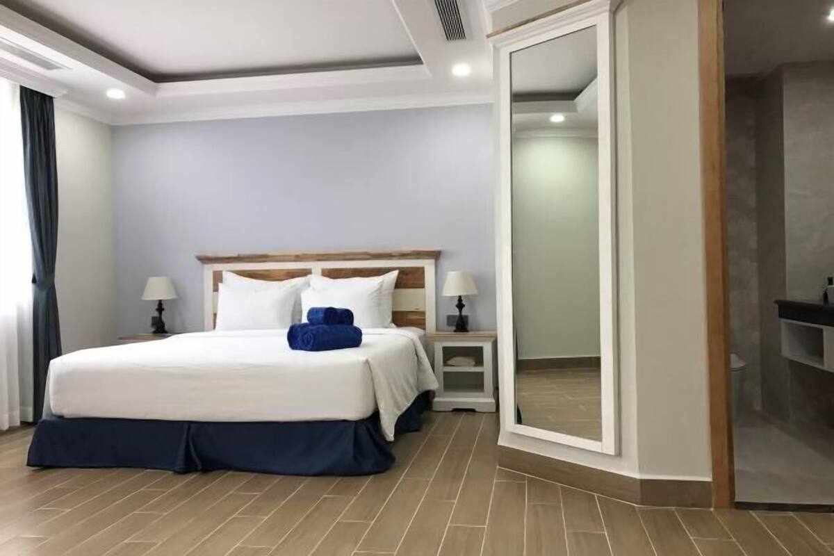 Minibar, kostenloses WLAN, Bettwäsche