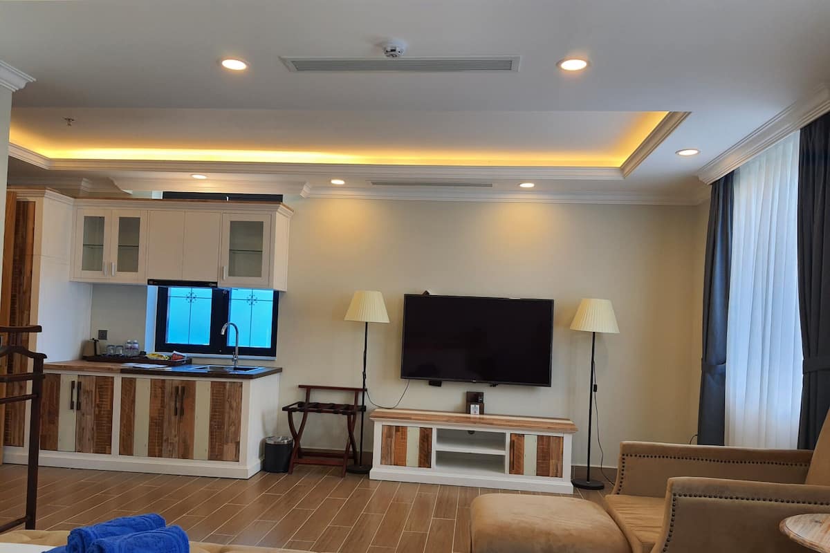 Camera (Suite) | Minibar, Wi-Fi gratuito, lenzuola