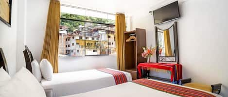 Standard Triple Room | Free WiFi, bed sheets