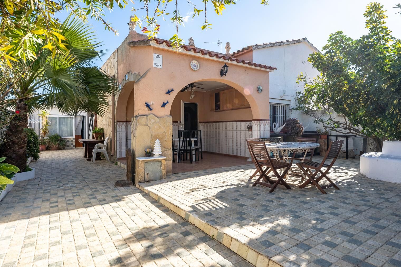 Global Ardiaca - a 500 metros de la playa